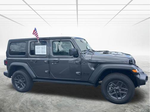 Granite Crystal Metallic Clearcoat 2024 Jeep Wrangler Sport S