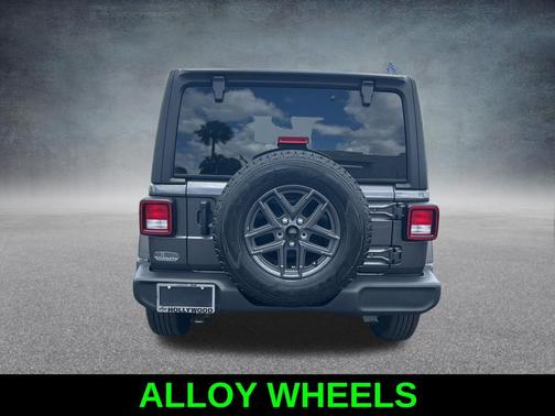 Granite Crystal Metallic Clearcoat 2024 Jeep Wrangler Sport S