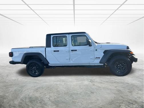 2026 Jeep Gladiator Sport