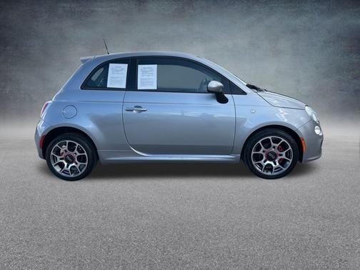 2015 FIAT 500 Sport