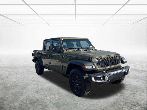 2026 Jeep Gladiator Sport