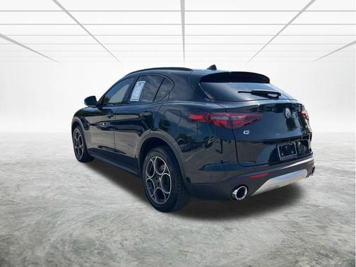 2018 Alfa Romeo Stelvio Sport