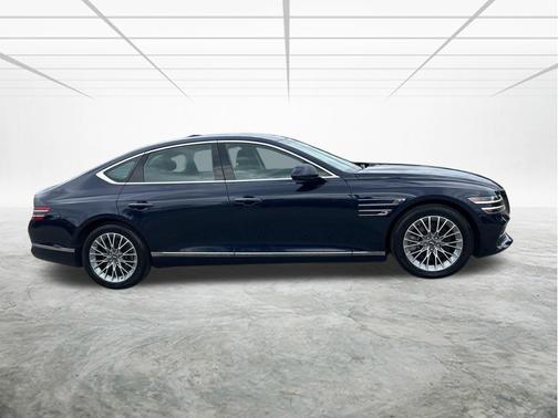 2024 Genesis G80 2.5T