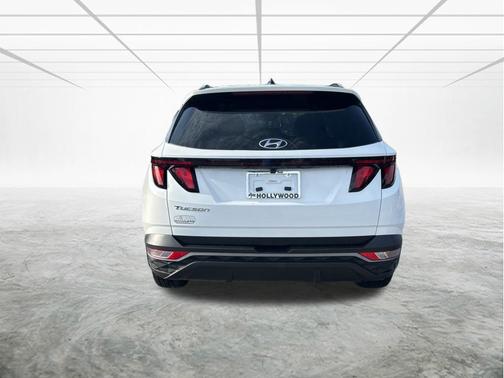 White Pearl 2024 Hyundai TUCSON SEL