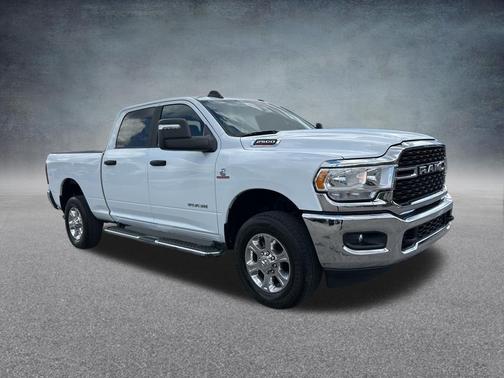 Bright White Clearcoat 2023 RAM 2500 Big Horn
