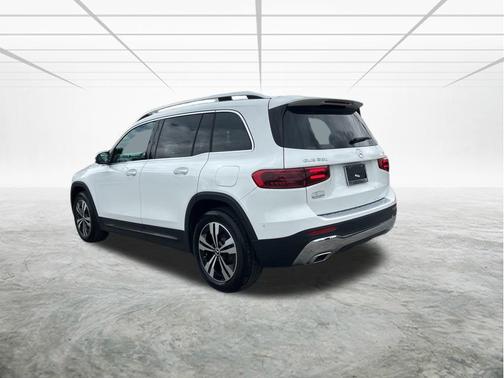 2025 Mercedes-Benz GLB 250 4MATIC