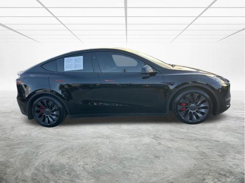2024 Tesla Model Y Performance