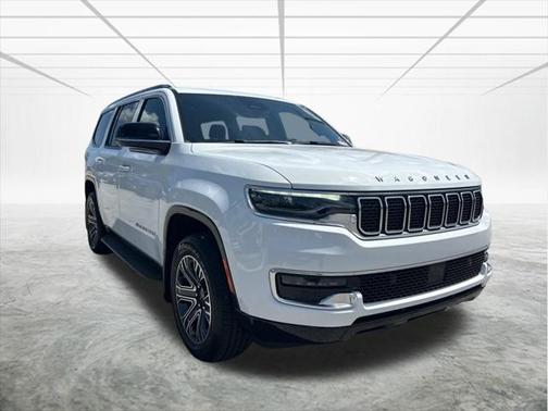 2025 Jeep Wagoneer Base