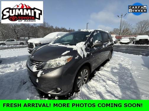 2017 Toyota Sienna XLE