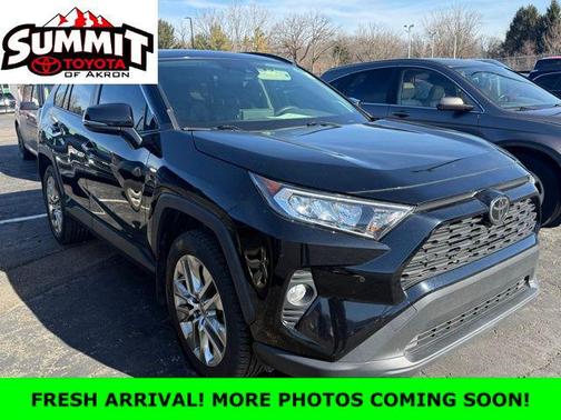 2020 Toyota RAV4 XLE Premium