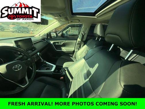 2020 Toyota RAV4 XLE Premium