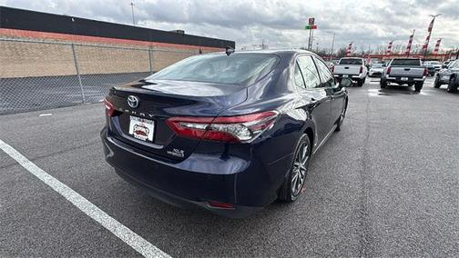 2021 Toyota Camry Hybrid XLE