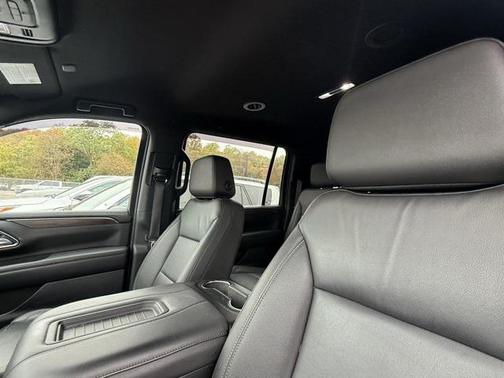 2024 Chevrolet Suburban 4WD Z71