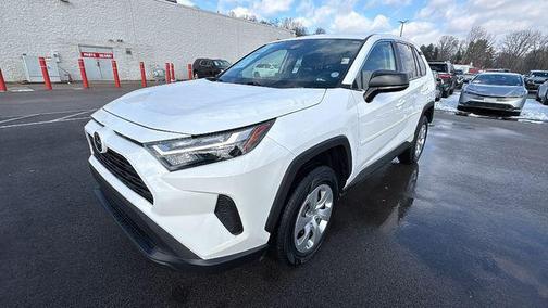 2023 Toyota RAV4 LE