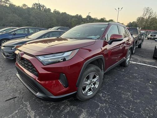 2023 Toyota RAV4 XLE