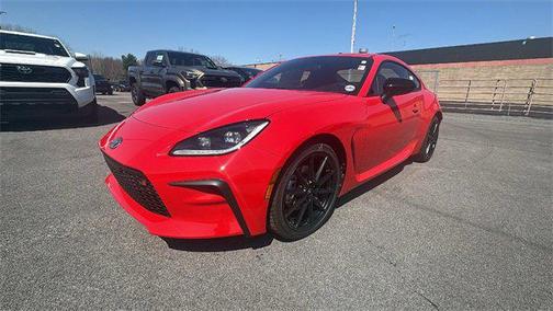 2025 Toyota GR86 Premium