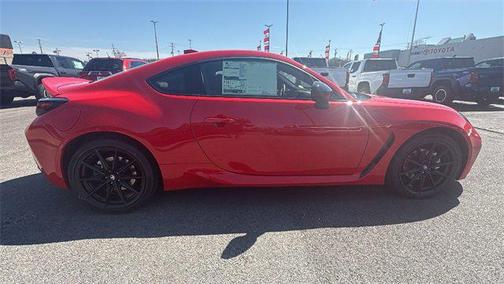 2025 Toyota GR86 Premium