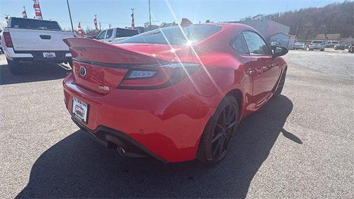 2025 Toyota GR86 Premium