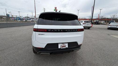 2025 Land Rover Range Rover Sport SE