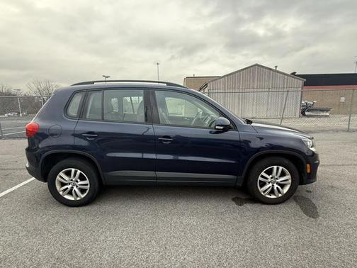 2016 Volkswagen Tiguan S