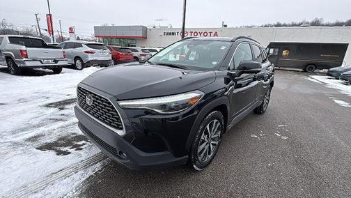 2023 Toyota Corolla Cross XLE