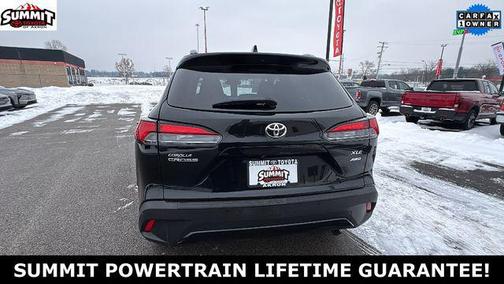 2023 Toyota Corolla Cross XLE