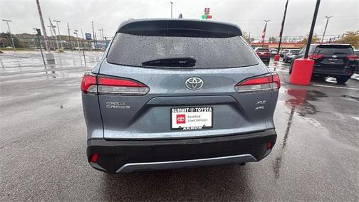 2023 Toyota Corolla Cross XLE