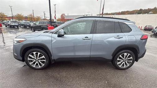 2023 Toyota Corolla Cross XLE