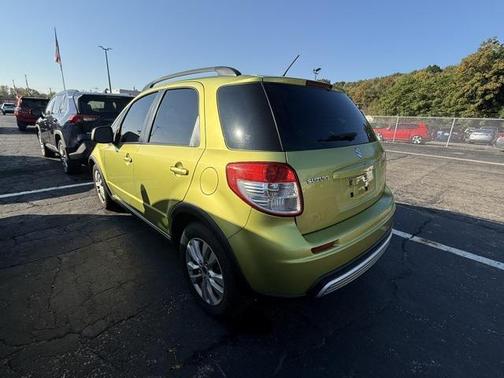 2013 Suzuki SX4 Tech Valu Pkg (NAV)