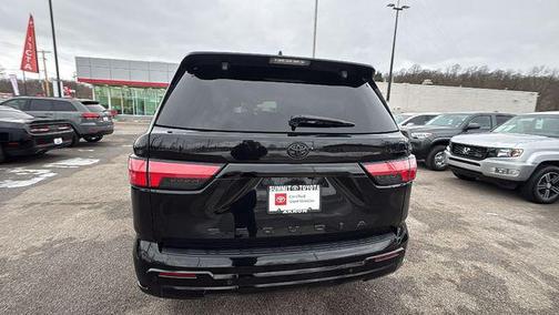 2024 Toyota Sequoia Platinum