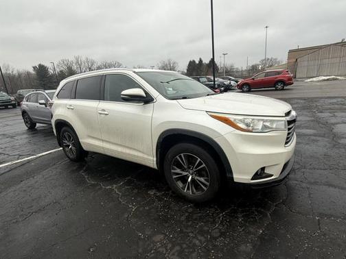 2016 Toyota Highlander XLE