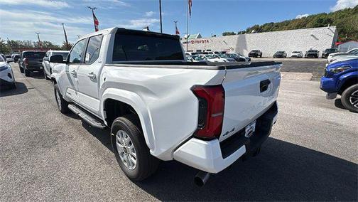 2025 Toyota Tacoma SR5