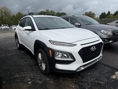 2021 Hyundai KONA SEL Plus