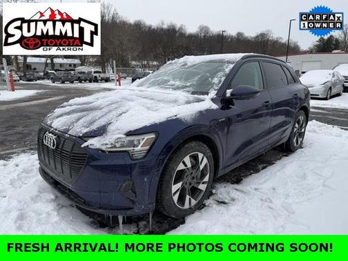 2022 Audi e-tron Premium