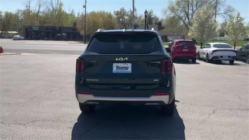 2025 Kia Sorento S