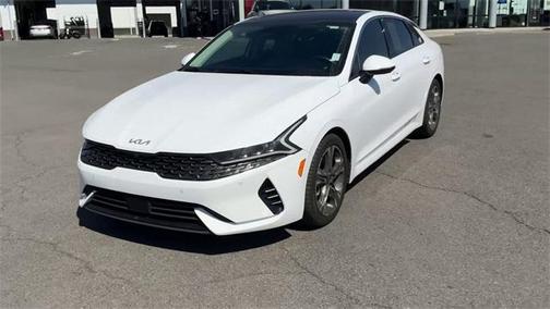 2022 Kia K5 EX