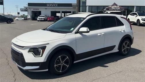 2023 Kia Niro EX