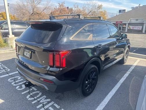 2021 Kia Sorento S