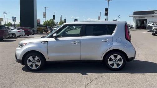 2017 Kia Soul Base