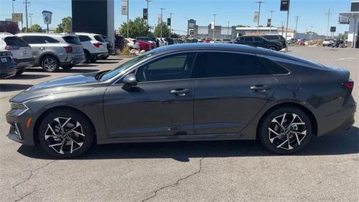 2026 Kia K5 EX