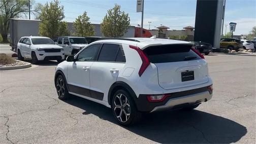 2024 Kia Niro EX Touring