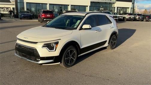 2024 Kia Niro SX