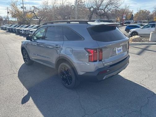 2023 Kia Sorento X-Line S