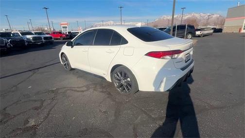 2023 Toyota Corolla Hybrid SE