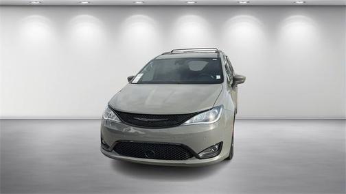 2020 Chrysler Pacifica Touring-L Plus