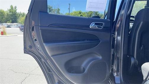 2019 Jeep Grand Cherokee Laredo