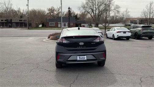 2020 Hyundai IONIQ EV SE