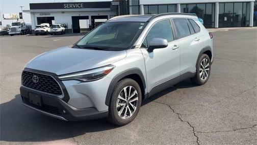 2022 Toyota Corolla Cross XLE
