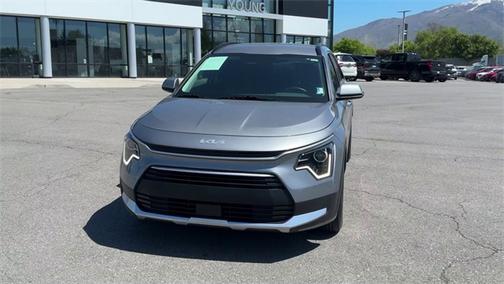 2024 Kia Niro EX