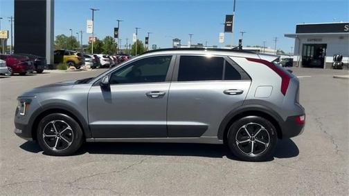2024 Kia Niro EX
